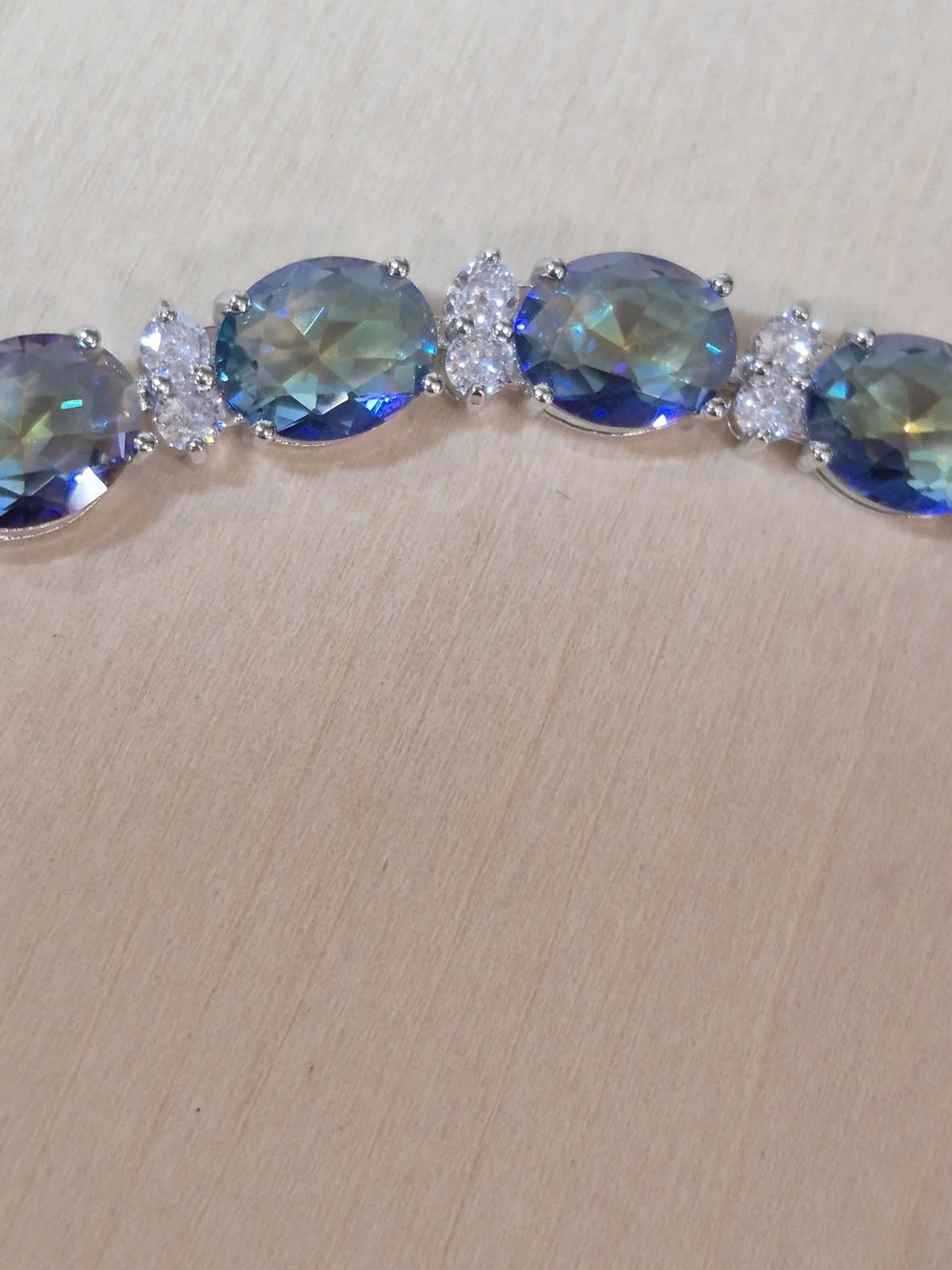 💙💚NEW💙💚 STUNNING!! AAA CZ Mystic Blue Bracelet